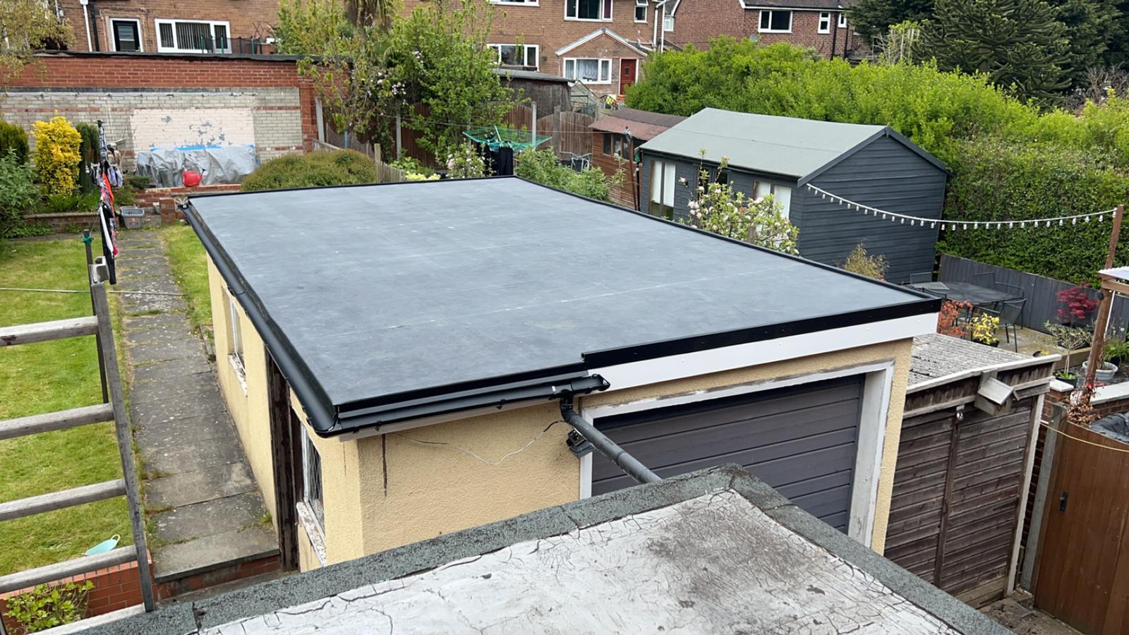 Roof Repairs >